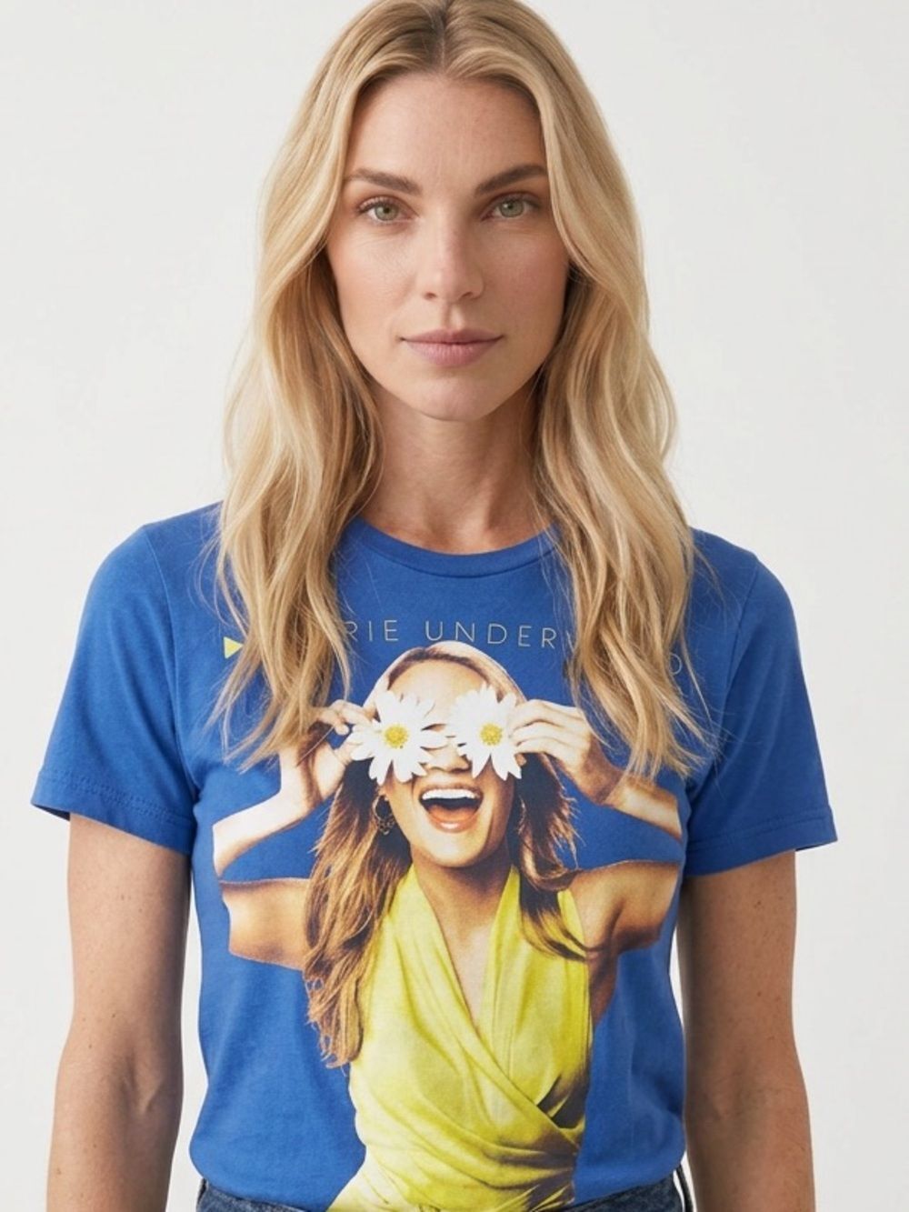 CARRIE UNDERWOOD Short Sleeve Country Music Graphic Blue Tee Women’s Size Small